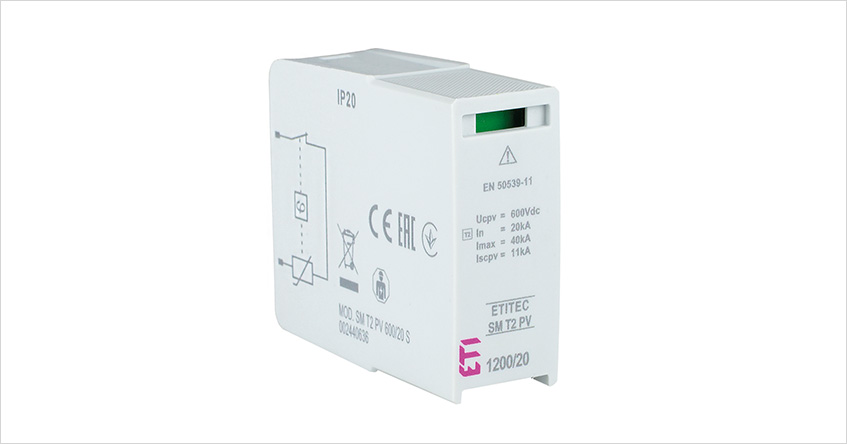 Rys. 5. Moduły wymienne ograniczników przepięć - ETITEC SM T12 PV 1200/12,5 Y oraz ETITEC SM
T2 PV 1200/20 Y