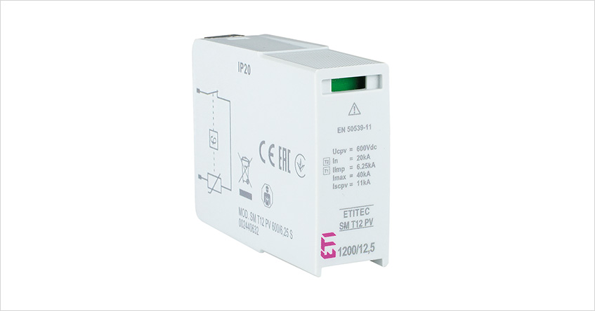 Rys. 5. Moduły wymienne ograniczników przepięć - ETITEC SM T12 PV 1200/12,5 Y oraz ETITEC SM
T2 PV 1200/20 Y